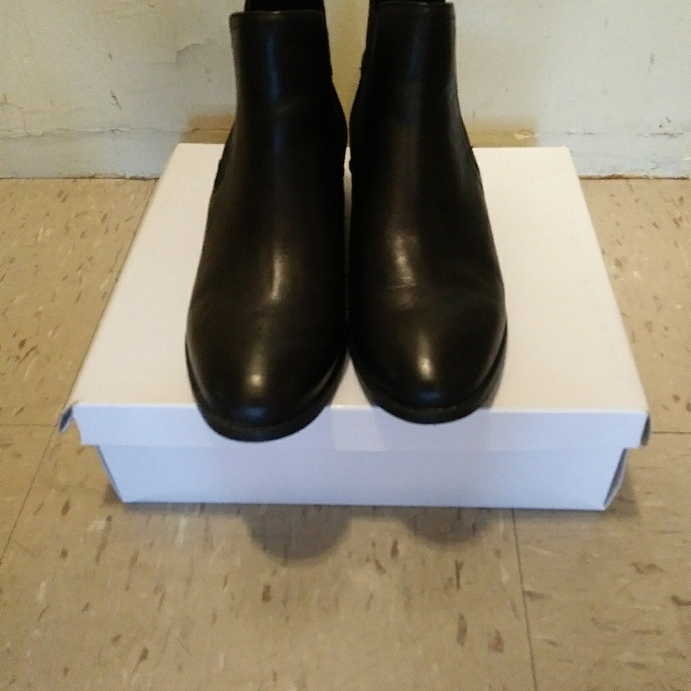 Steve Madden Boot